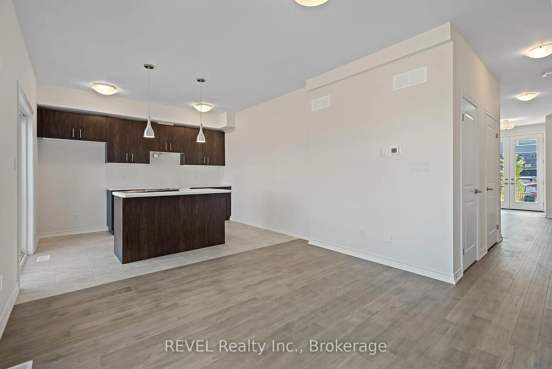 Photo 15 of Unit 9, 5672 Dorchester Road, Niagara Falls, Hospital — HOMEH