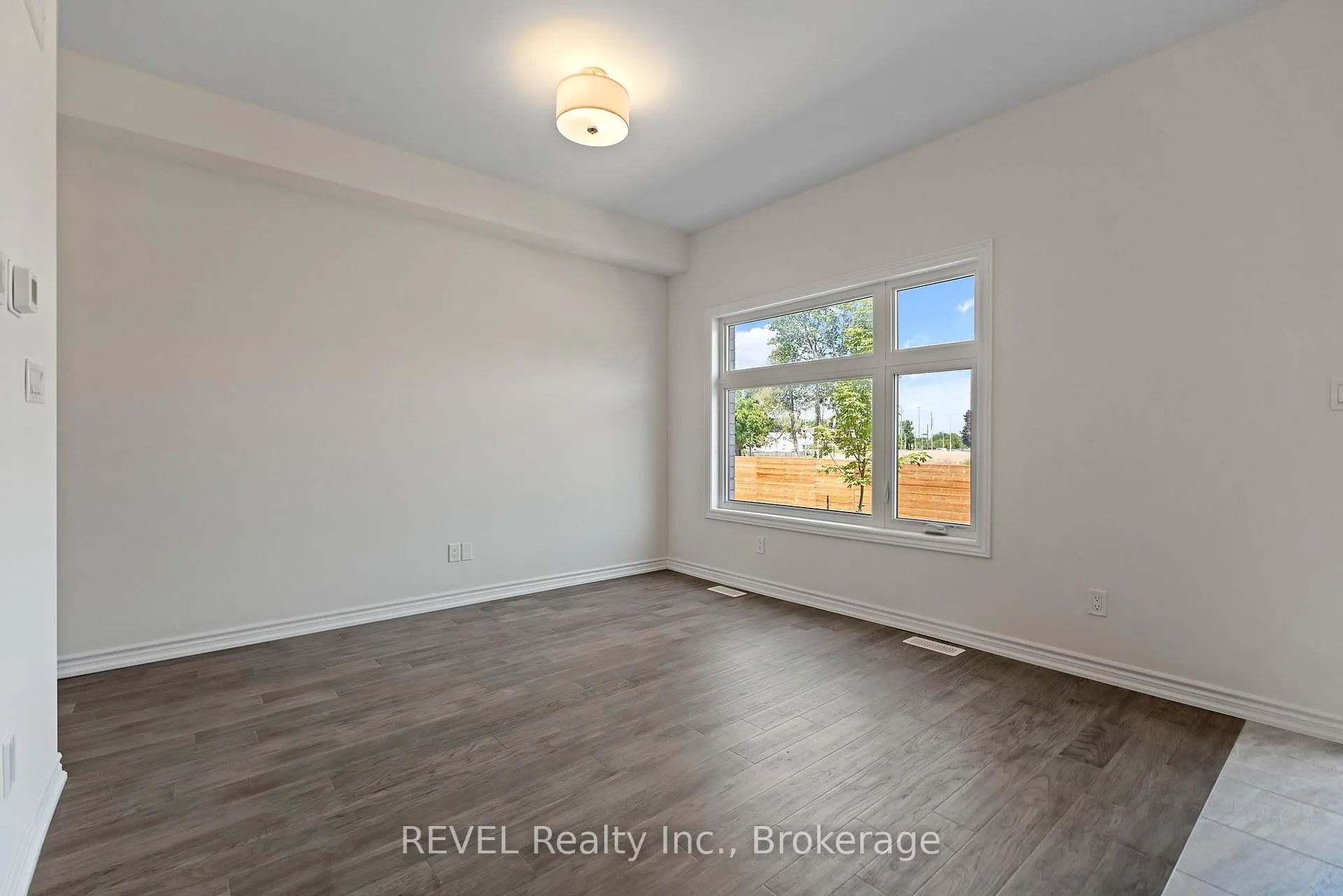 Photo 16 of Unit 9, 5672 Dorchester Road, Niagara Falls, Hospital — HOMEH