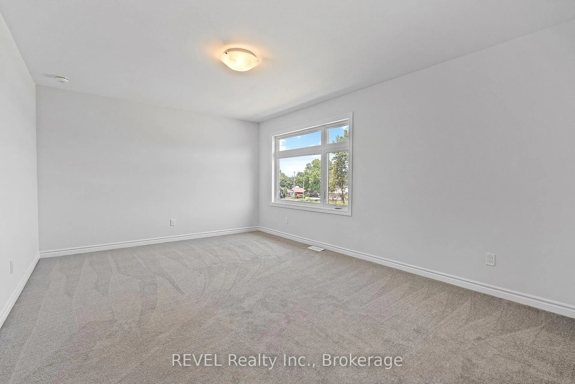 Photo 20 of Unit 9, 5672 Dorchester Road, Niagara Falls, Hospital — HOMEH