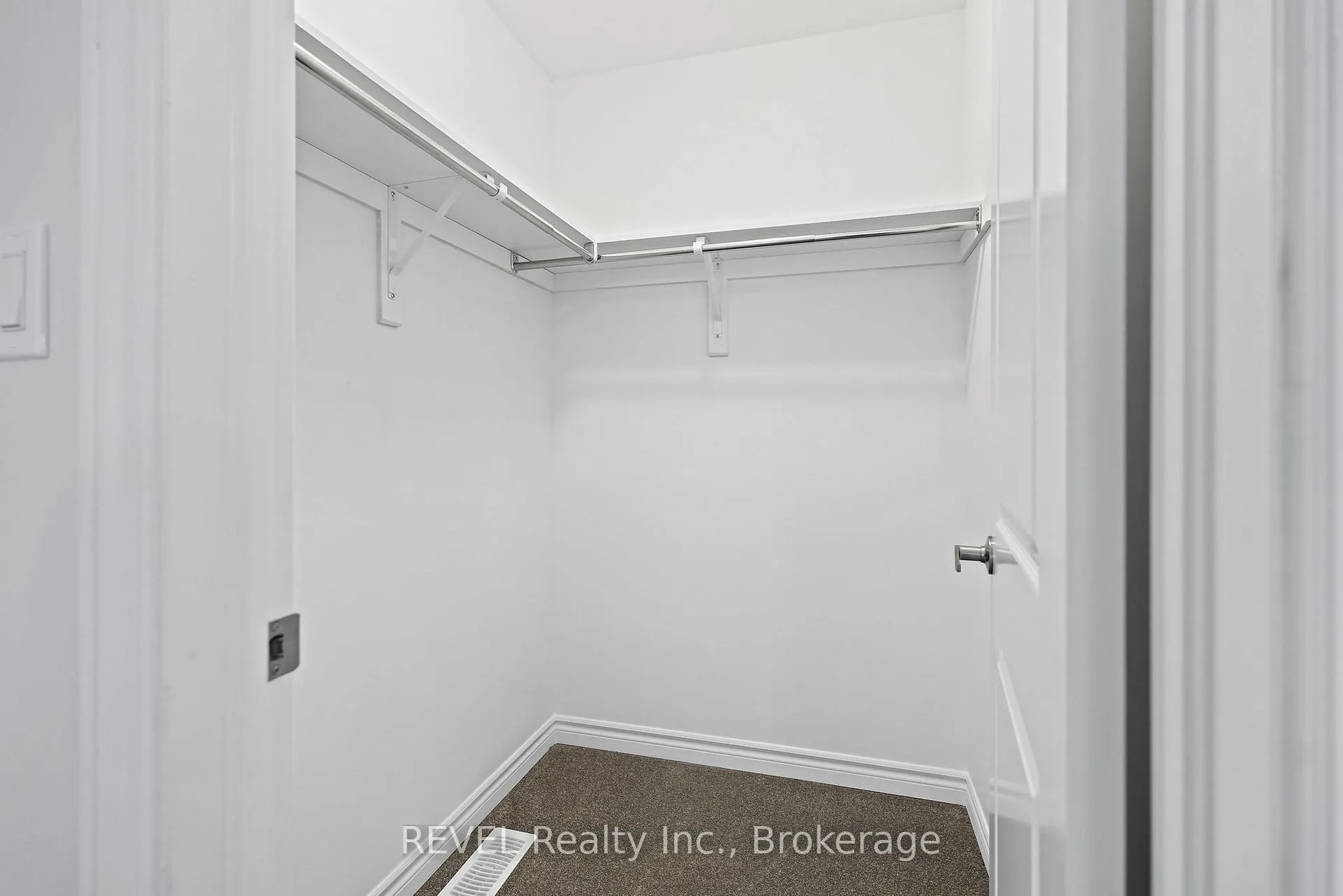 Photo 22 of Unit 9, 5672 Dorchester Road, Niagara Falls, Hospital — HOMEH