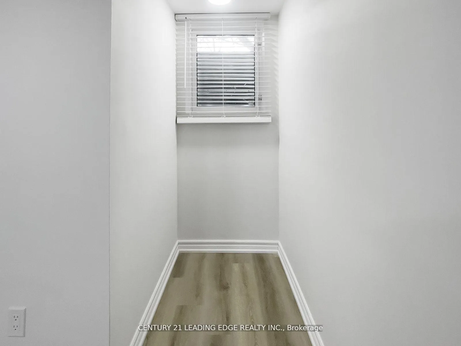 Photo 8 of Unit A, 117 Riverside Drive, Oshawa, Eastdale — HOMEH