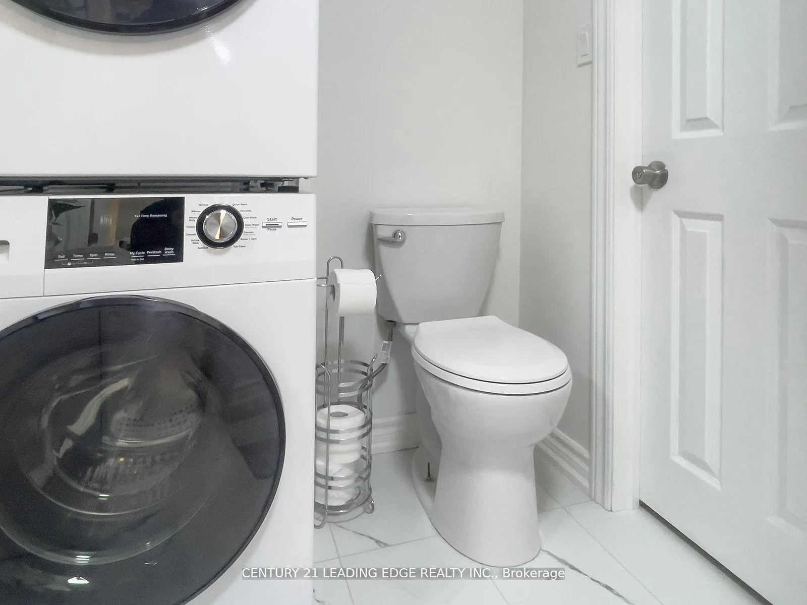 Photo 13 of Unit A, 117 Riverside Drive, Oshawa, Eastdale — HOMEH