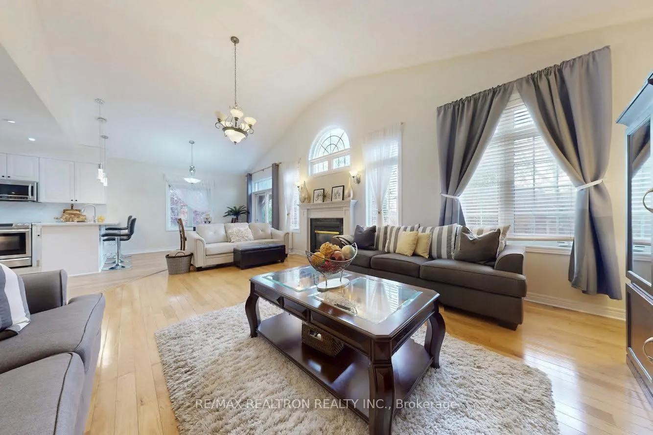 Photo 13 of 6766 Tattinger Avenue, Mississauga, Meadowvale Village — HOMEH
