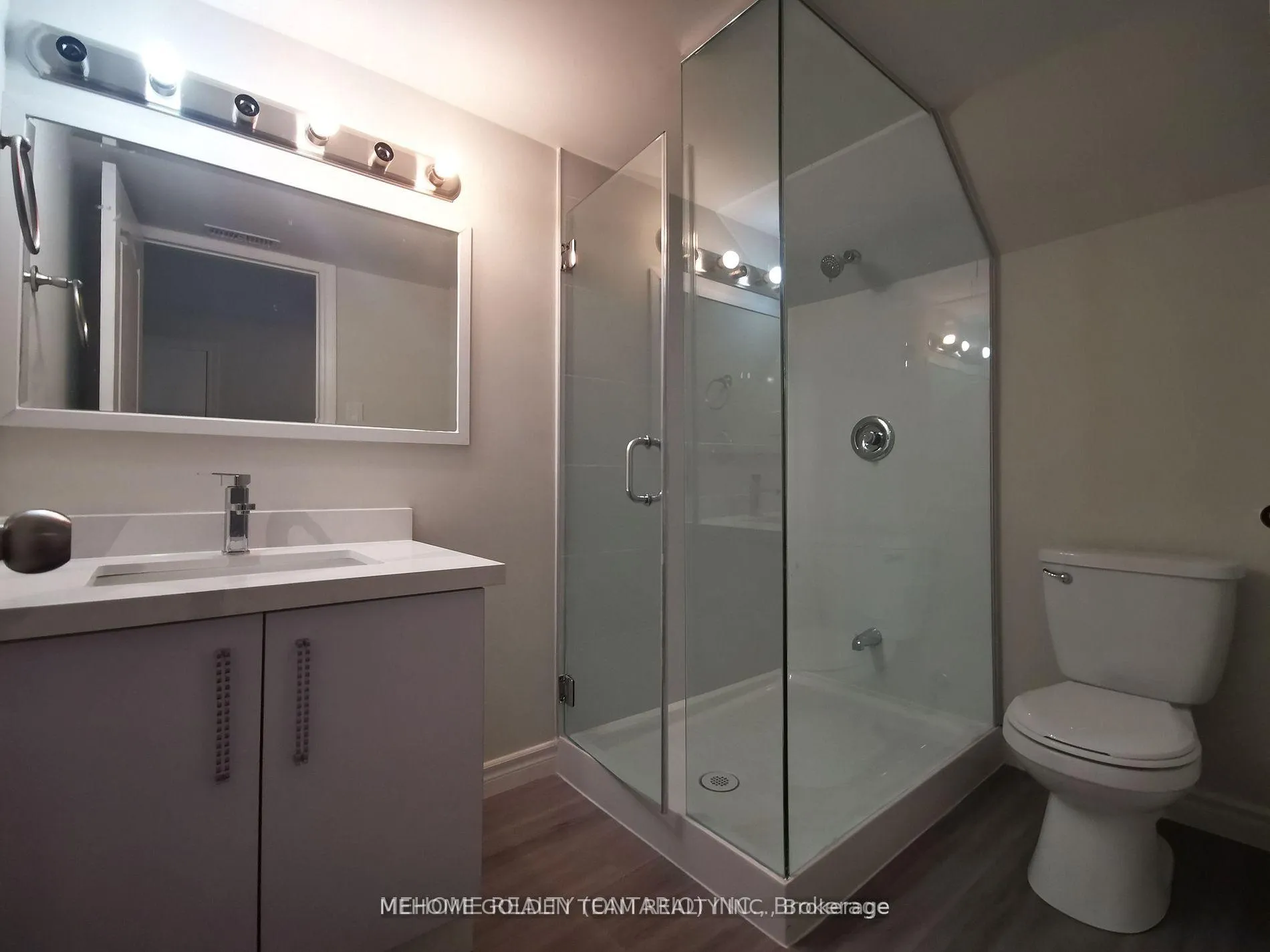 Photo 8 of Unit Bsmt, 56 Homer Crescent, Aurora, Rural Aurora — HOMEH