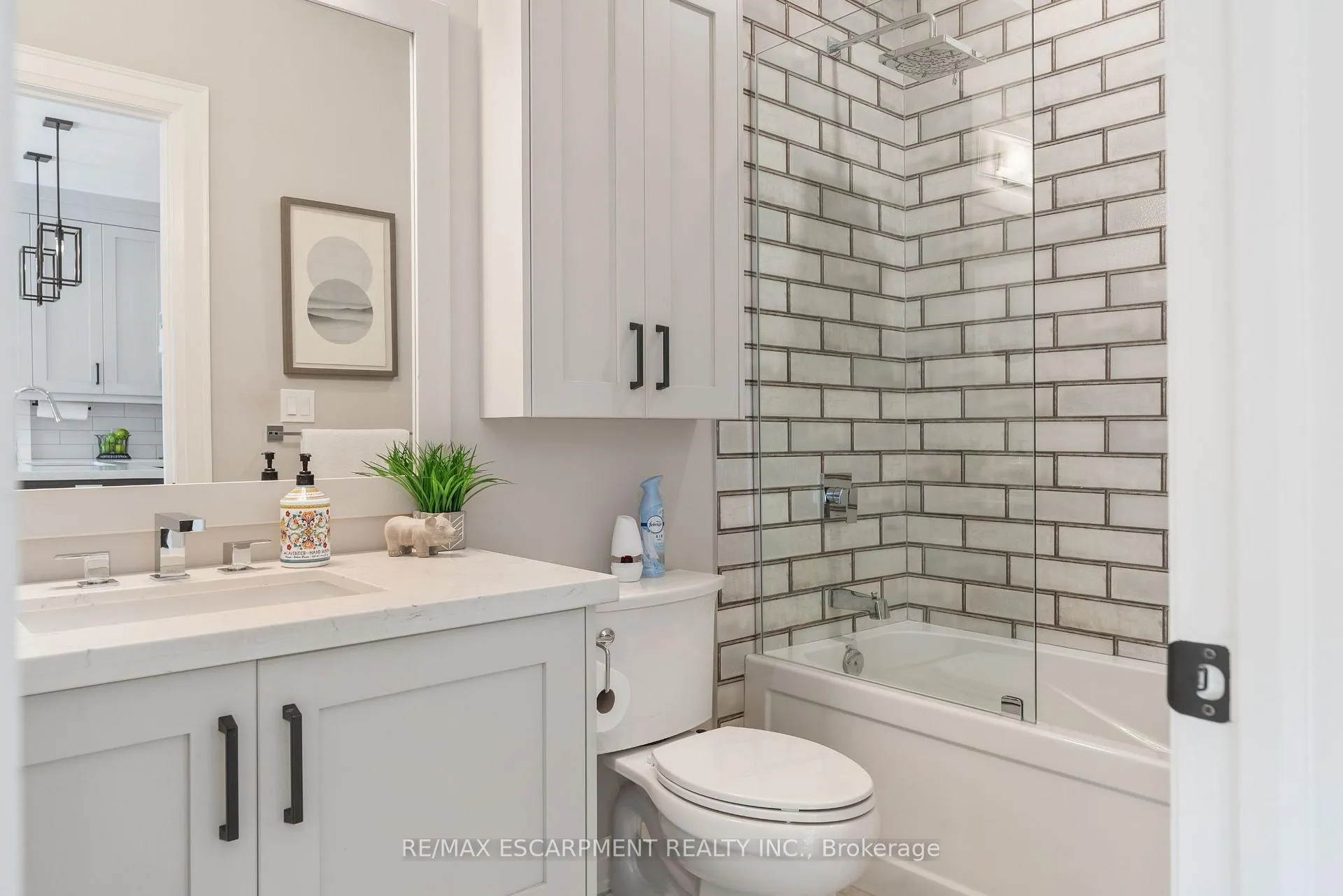Photo 15 of Unit 112, 257 Millen Road, Hamilton, Stoney Creek — HOMEH