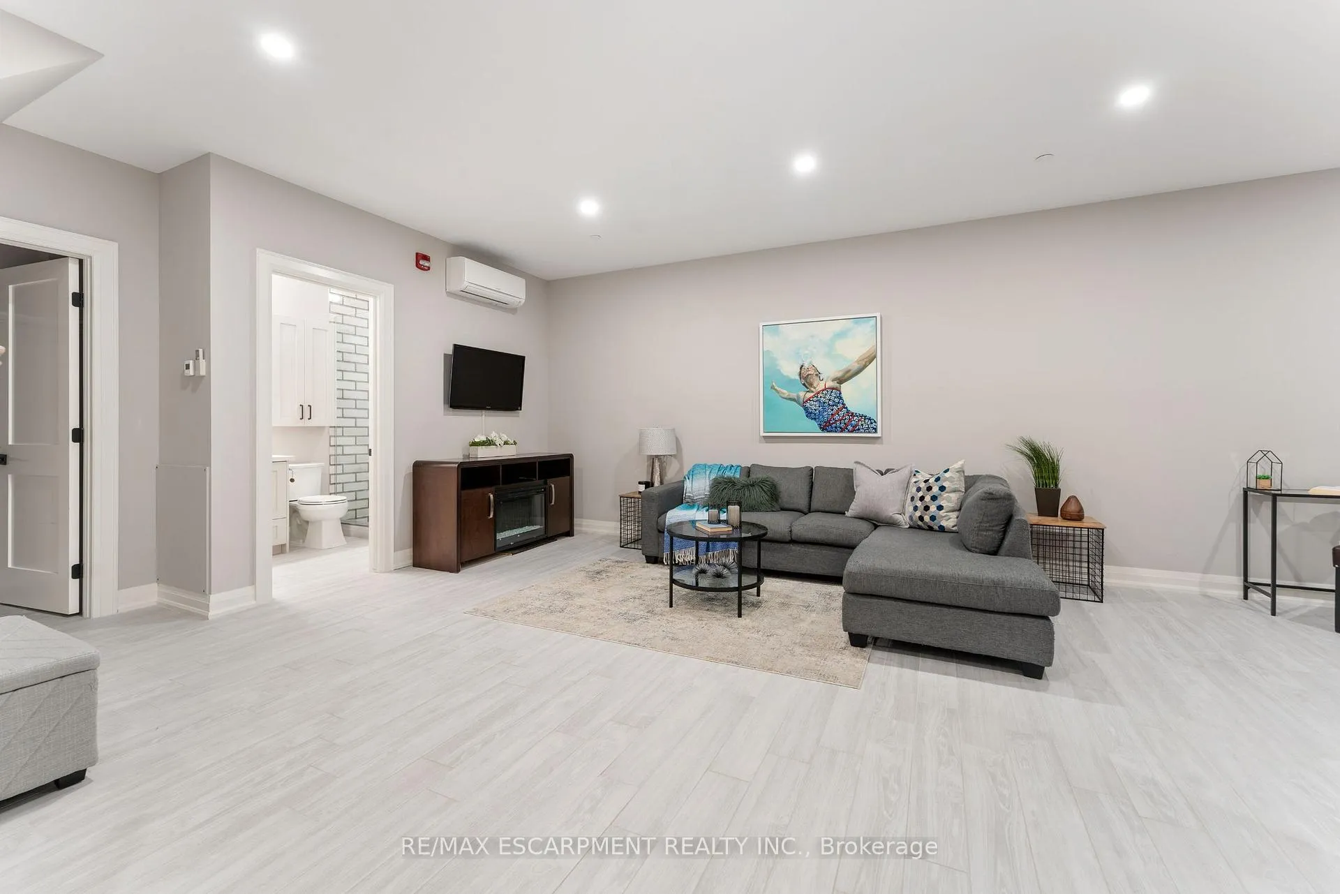 Photo 19 of Unit 112, 257 Millen Road, Hamilton, Stoney Creek — HOMEH