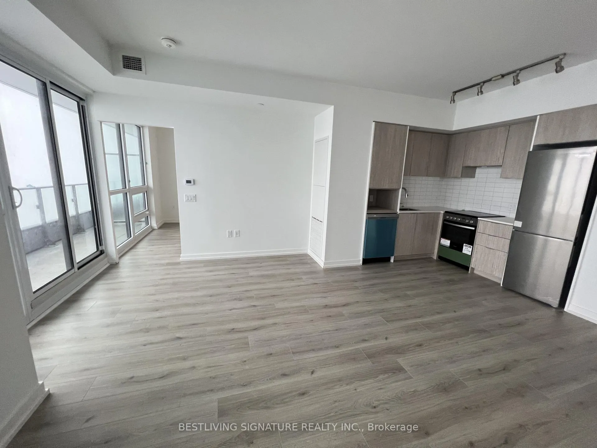 Photo 2 of Unit 3403, 395 Bloor Street E, Toronto, North St. James Town — HOMEH