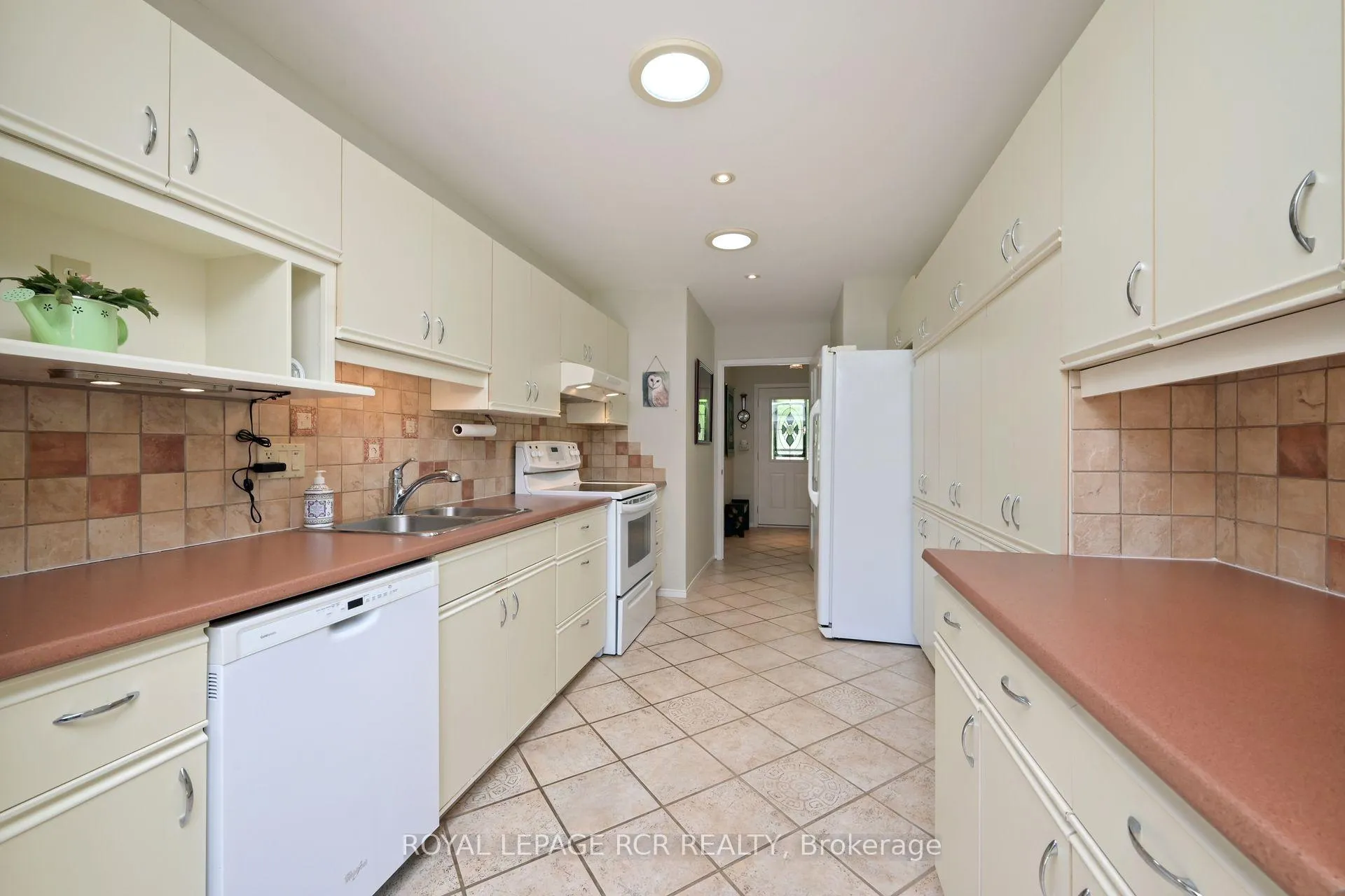 Photo 8 of 88 Riverview Road, New Tecumseth, Alliston — HOMEH