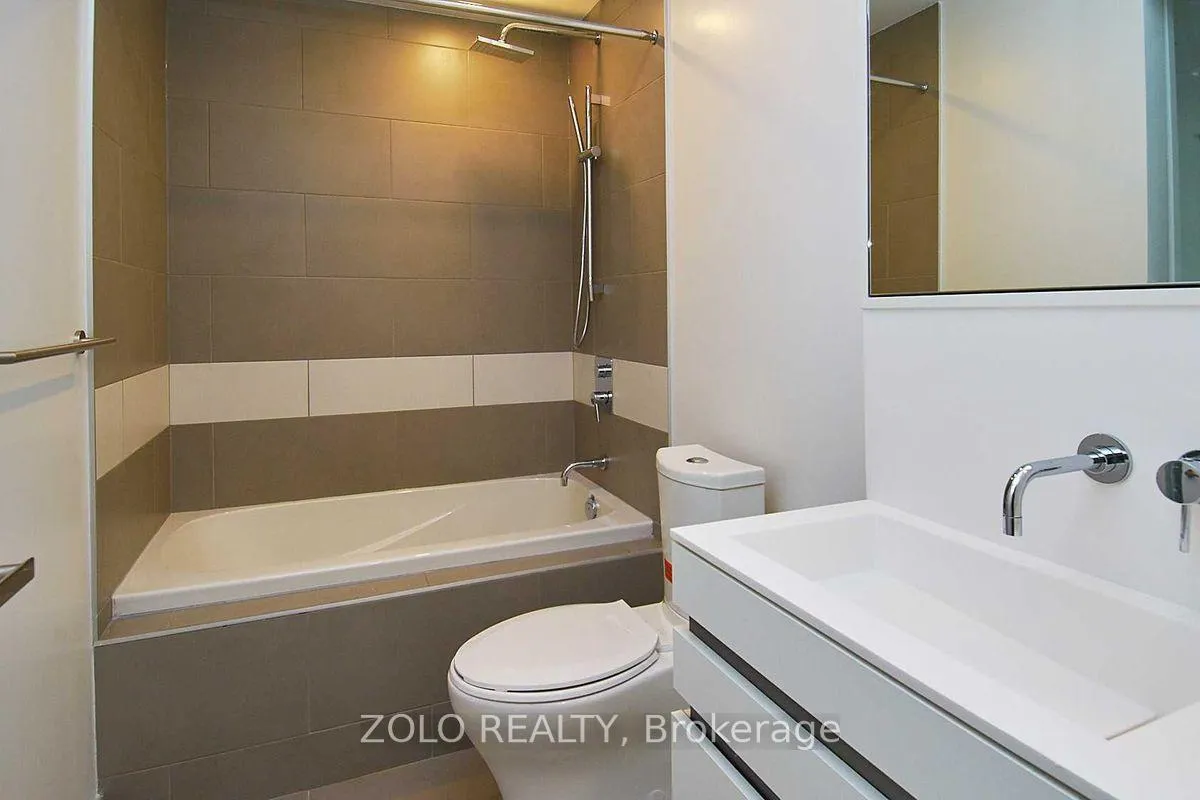 Photo 12 of Unit 5611, 197 Yonge Street, Toronto, Church-Yonge Corridor — HOMEH