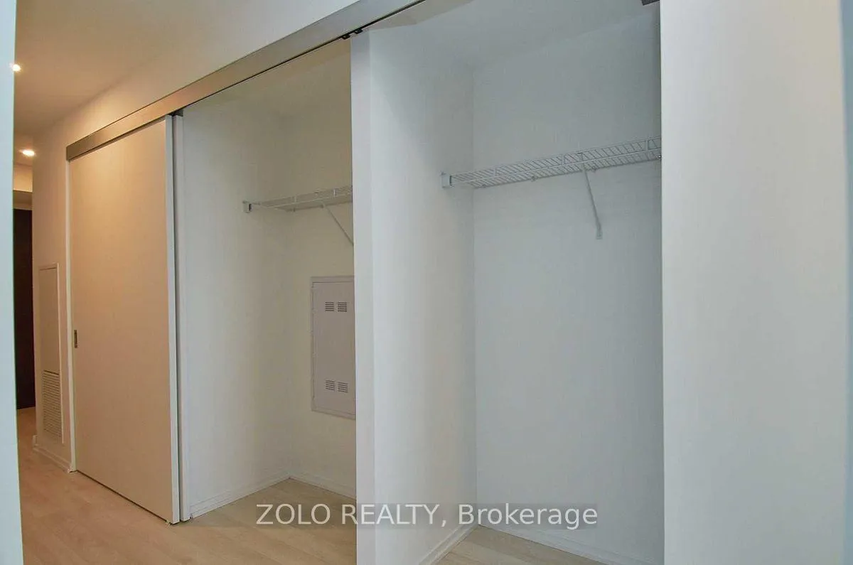 Photo 14 of Unit 5611, 197 Yonge Street, Toronto, Church-Yonge Corridor — HOMEH