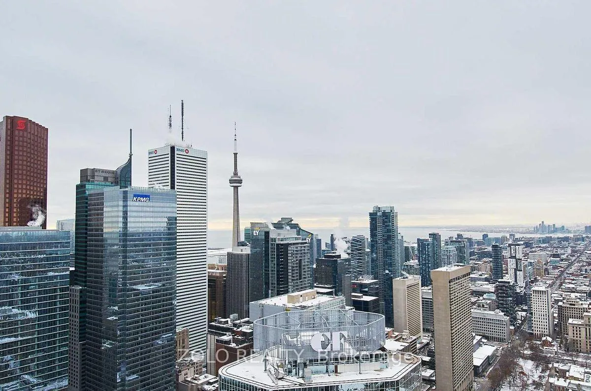 Photo 17 of Unit 5611, 197 Yonge Street, Toronto, Church-Yonge Corridor — HOMEH