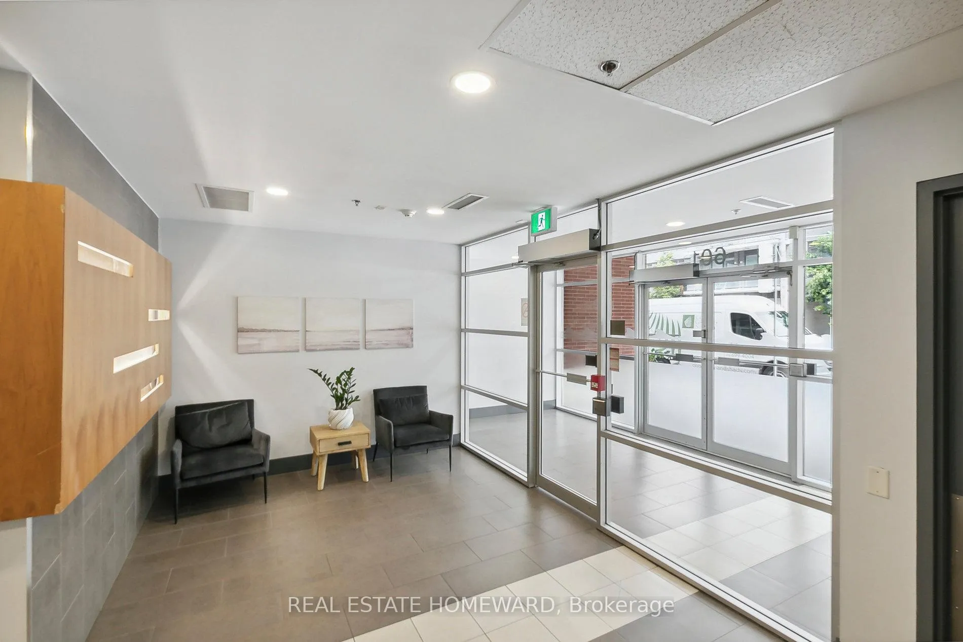 Photo 22 of Unit 309, 601 Kingston Road, Toronto, The Beaches — HOMEH