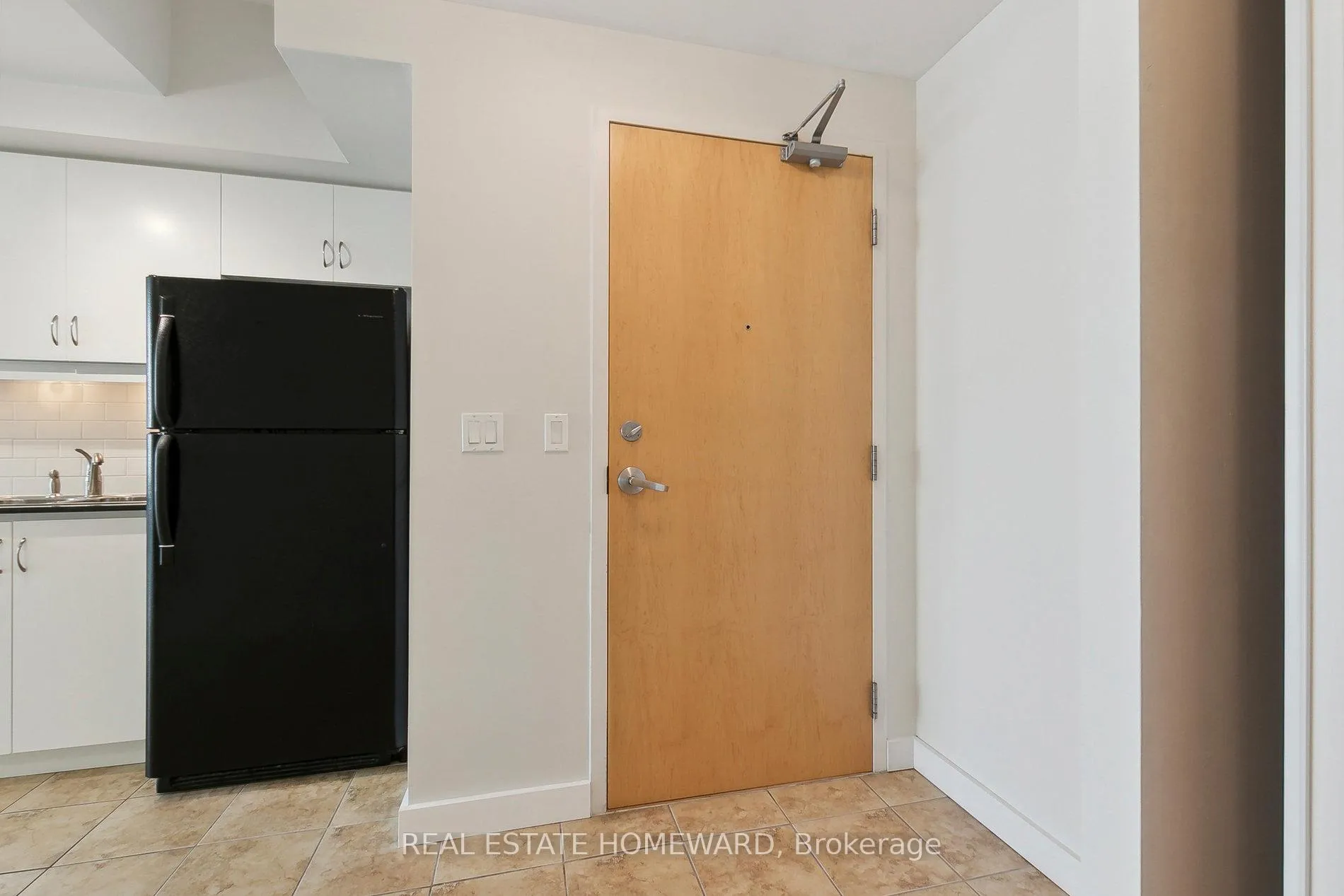 Photo 25 of Unit 309, 601 Kingston Road, Toronto, The Beaches — HOMEH