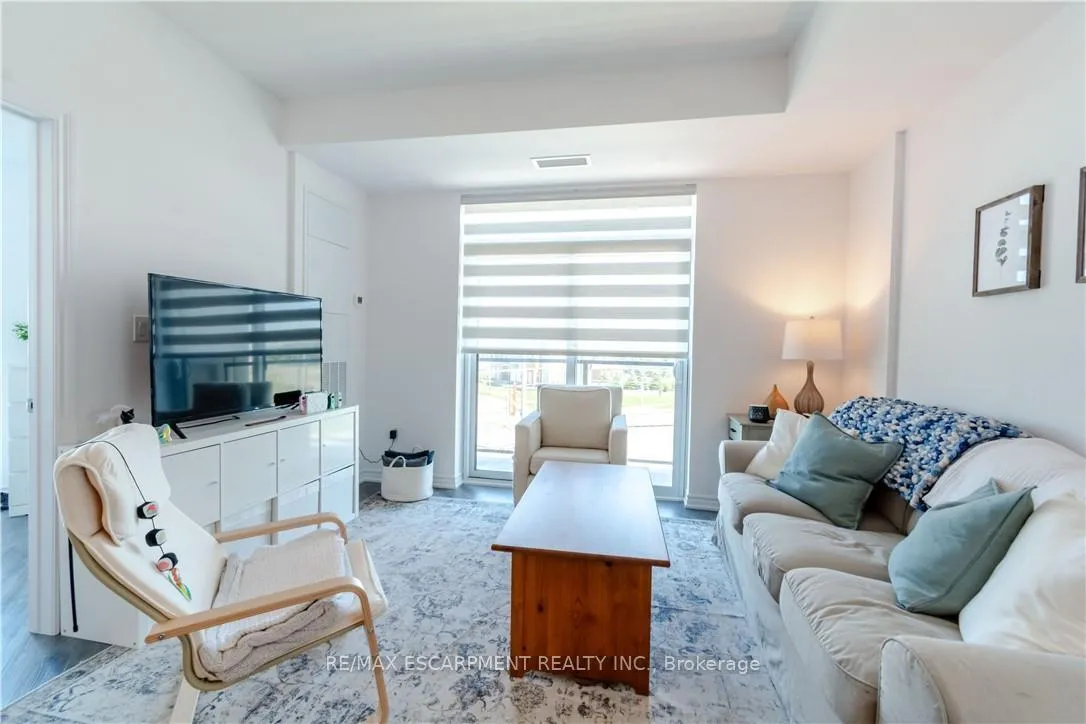 Photo 14 of Unit 333, 10 Mallard Trail, Hamilton, Waterdown — HOMEH