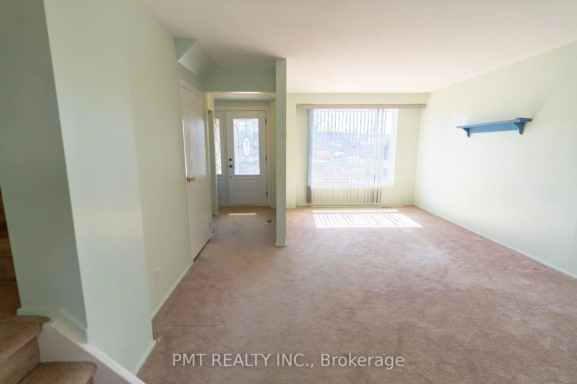 Photo 2 of 728 Krosno Boulevard, Pickering, Bay Ridges — HOMEH