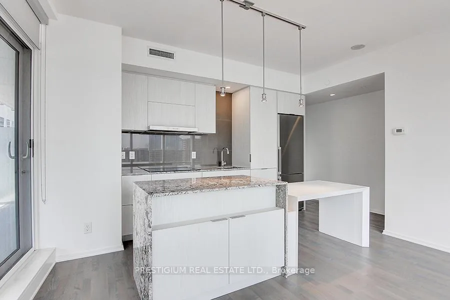 Photo 8 of Unit 1307, 1 Bloor Street E, Toronto, Church-Yonge Corridor — HOMEH