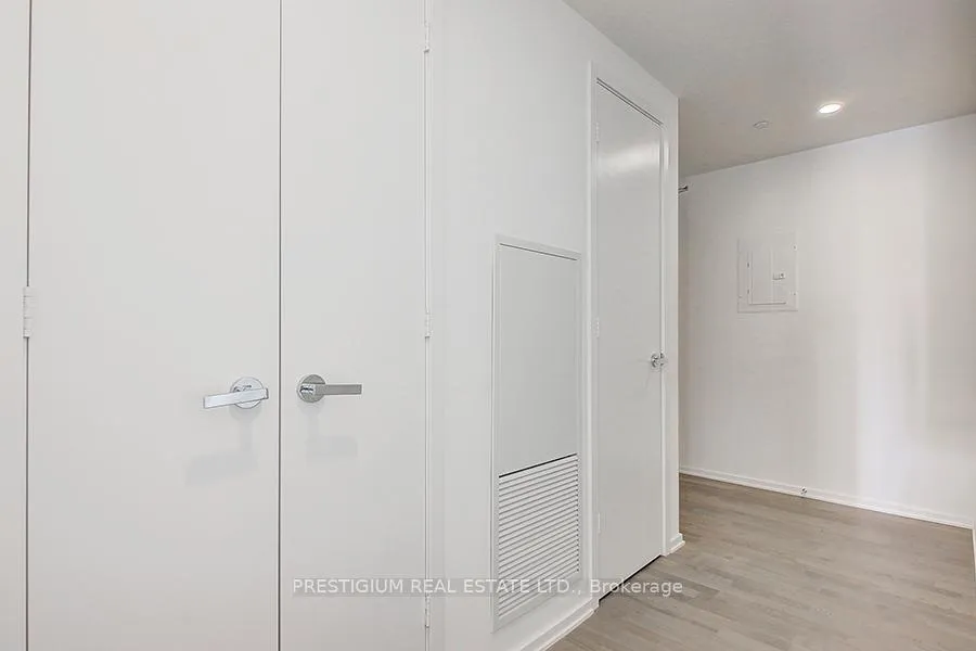 Photo 18 of Unit 1307, 1 Bloor Street E, Toronto, Church-Yonge Corridor — HOMEH