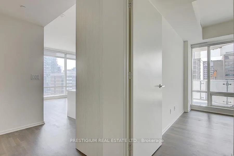 Photo 29 of Unit 1307, 1 Bloor Street E, Toronto, Church-Yonge Corridor — HOMEH