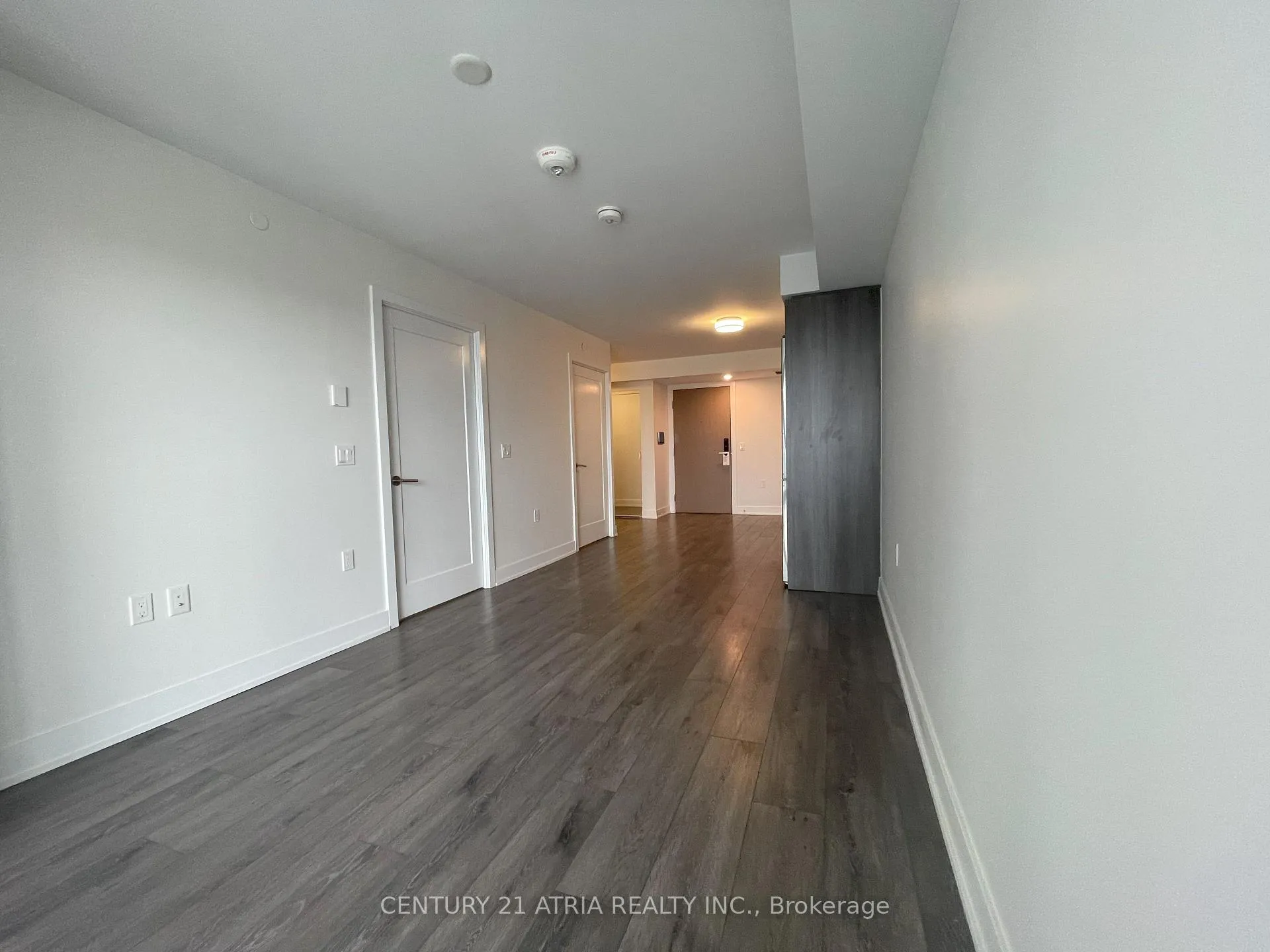 Photo 6 of Unit 1305, 575 Bloor Street E, Toronto, North St. James Town — HOMEH