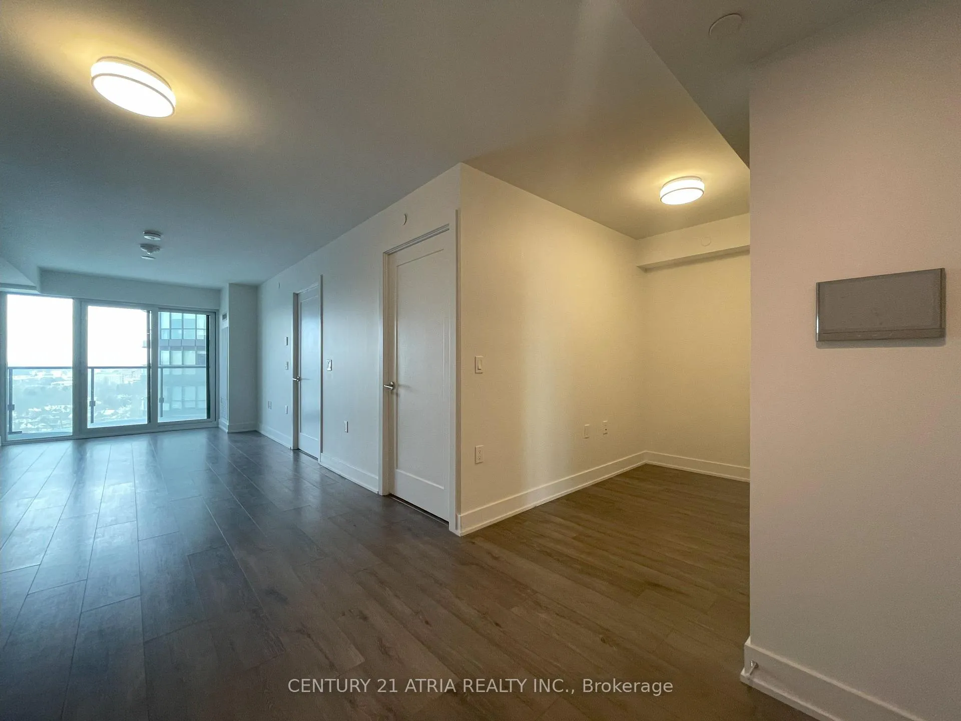 Photo 7 of Unit 1305, 575 Bloor Street E, Toronto, North St. James Town — HOMEH
