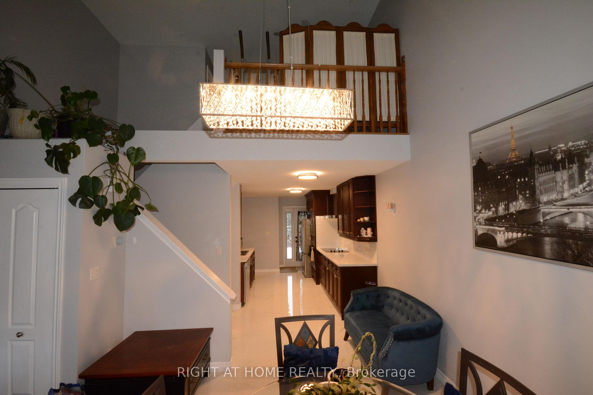Photo 4 of 20 Spicer Street E, Carleton Place — HOMEH