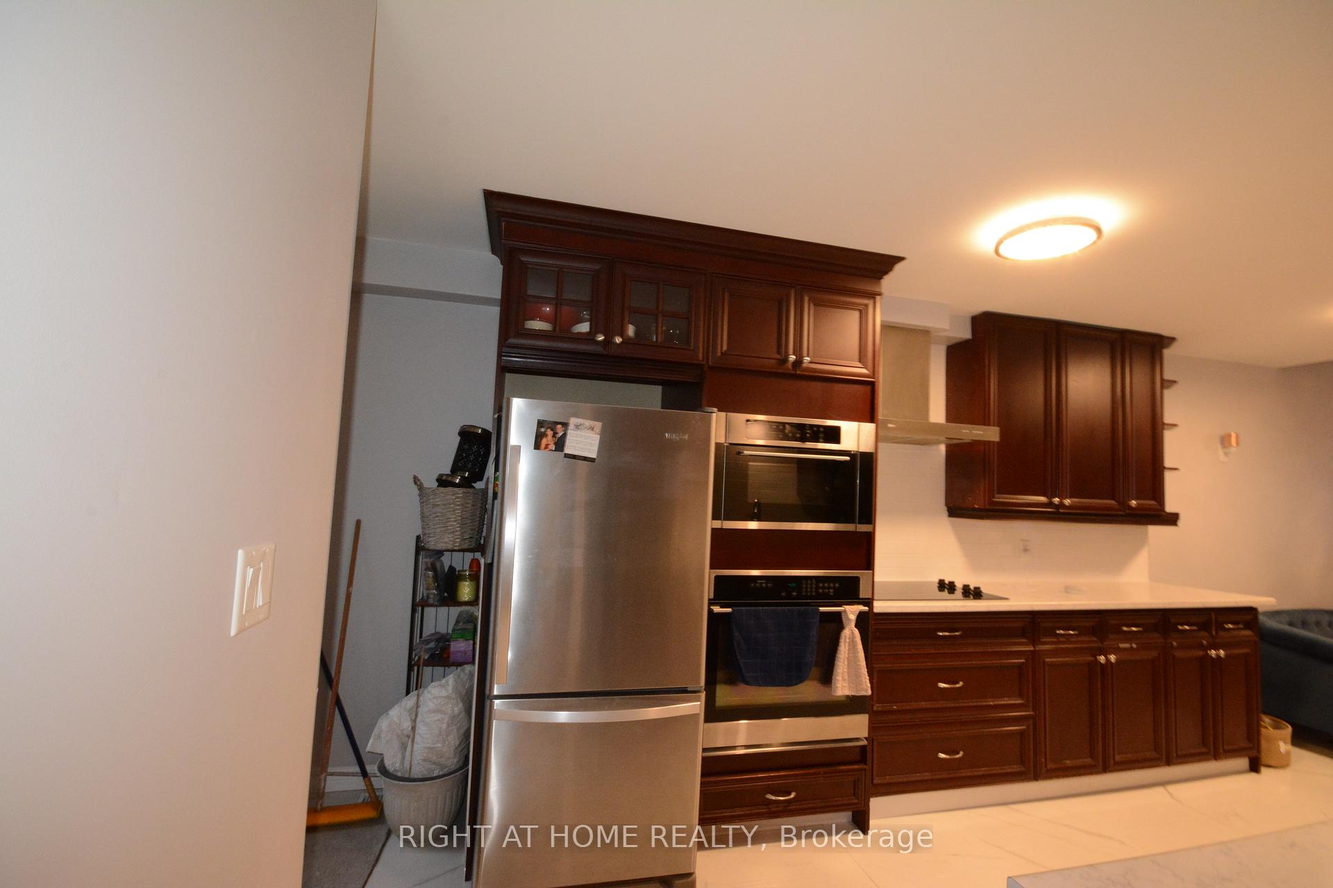 Photo 5 of 20 Spicer Street E, Carleton Place — HOMEH