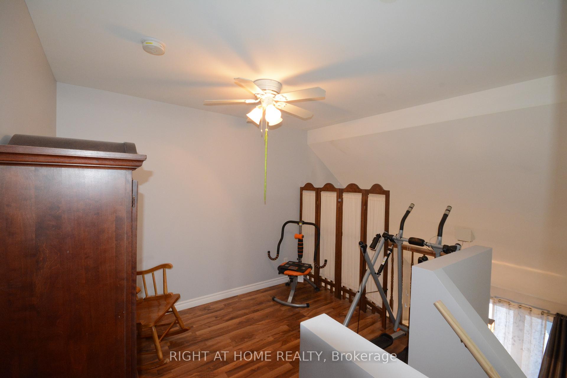 Photo 8 of 20 Spicer Street E, Carleton Place — HOMEH