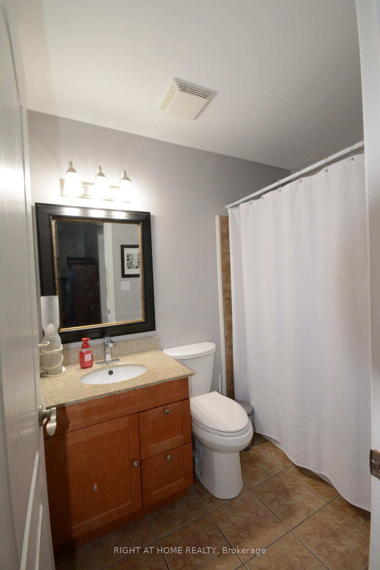 Photo 12 of 20 Spicer Street E, Carleton Place — HOMEH