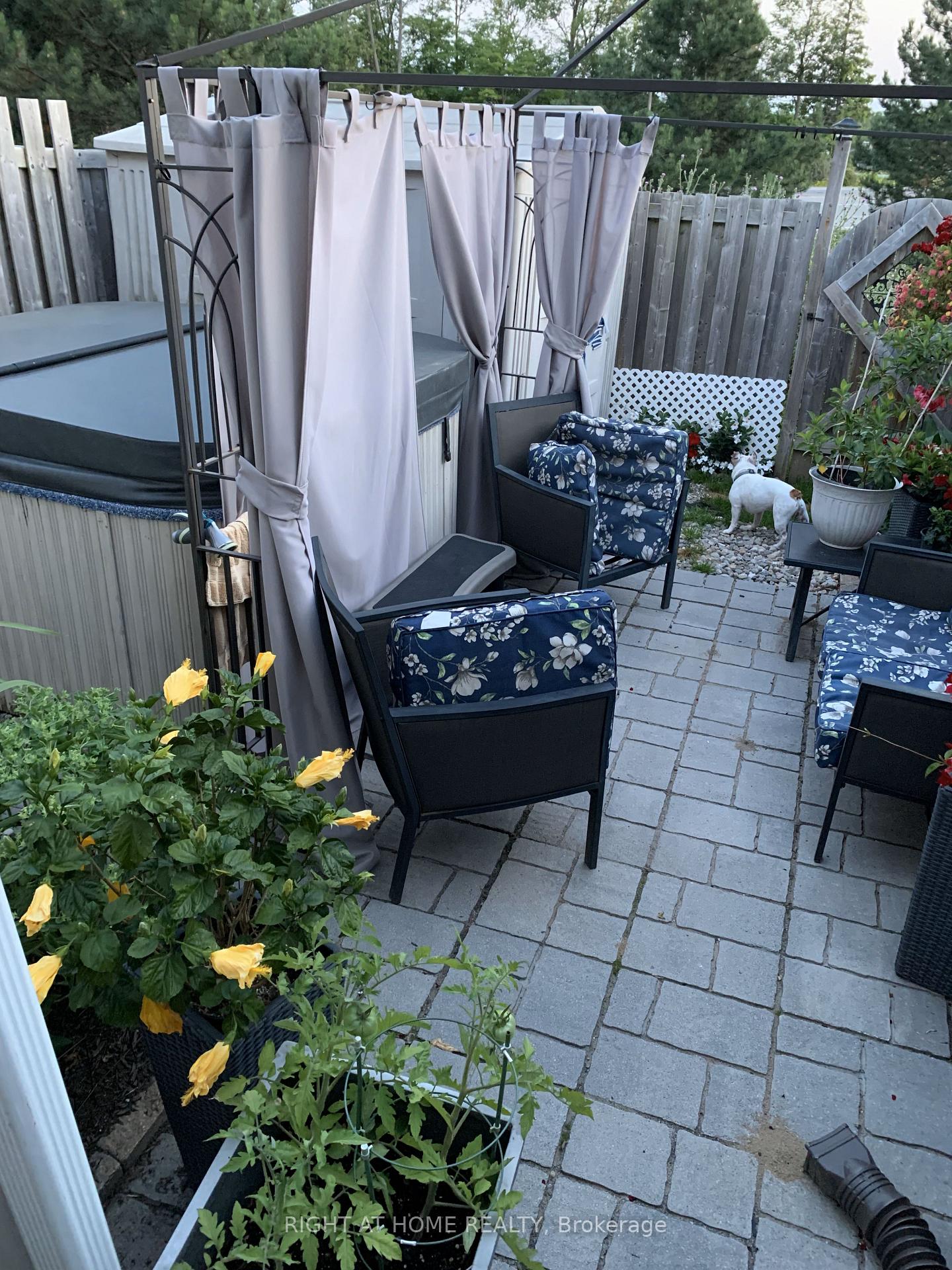 Photo 17 of 20 Spicer Street E, Carleton Place — HOMEH