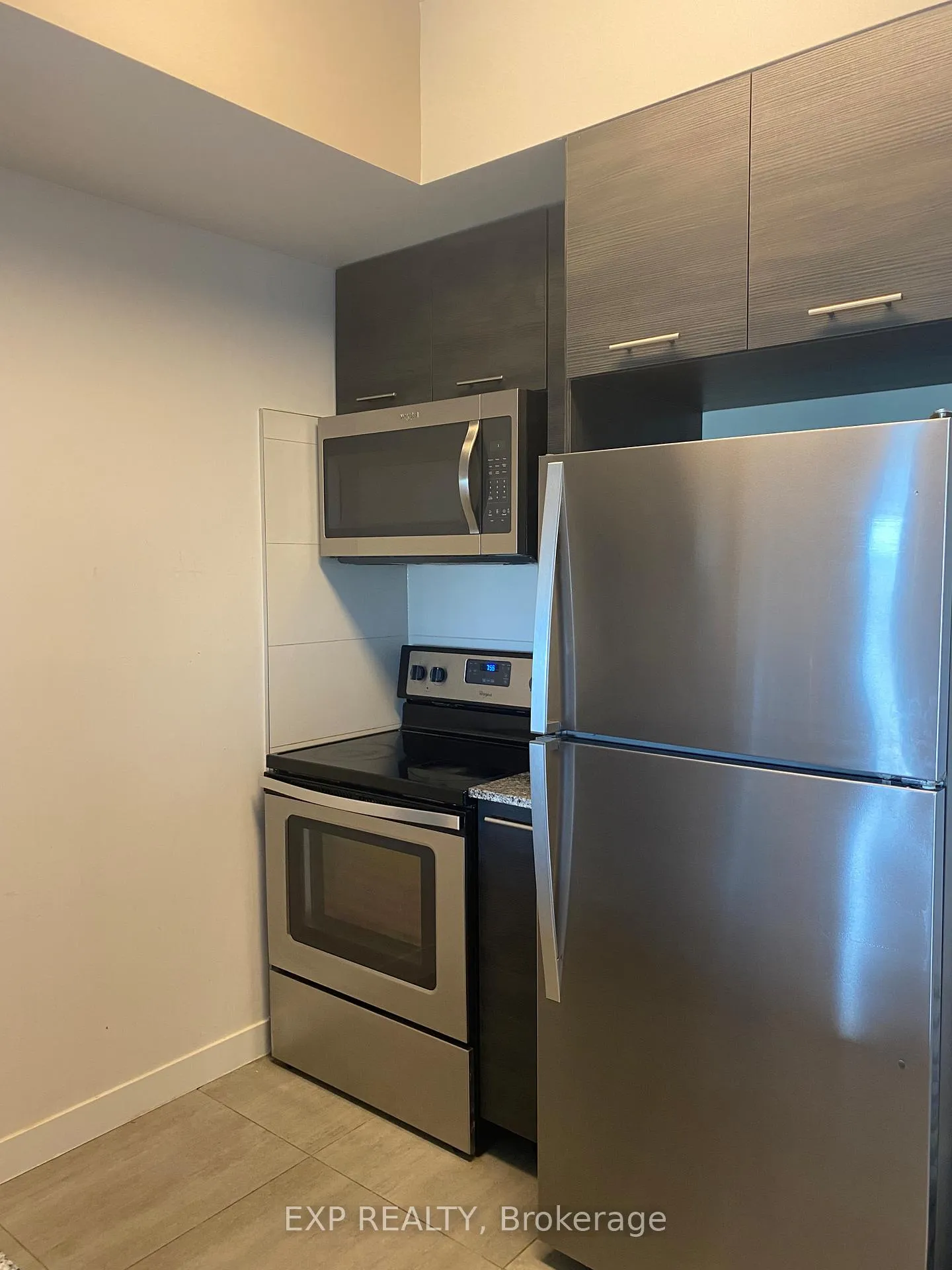Photo 8 of Unit 626, 251 Hemlock Street, Waterloo, Beechwood/University — HOMEH