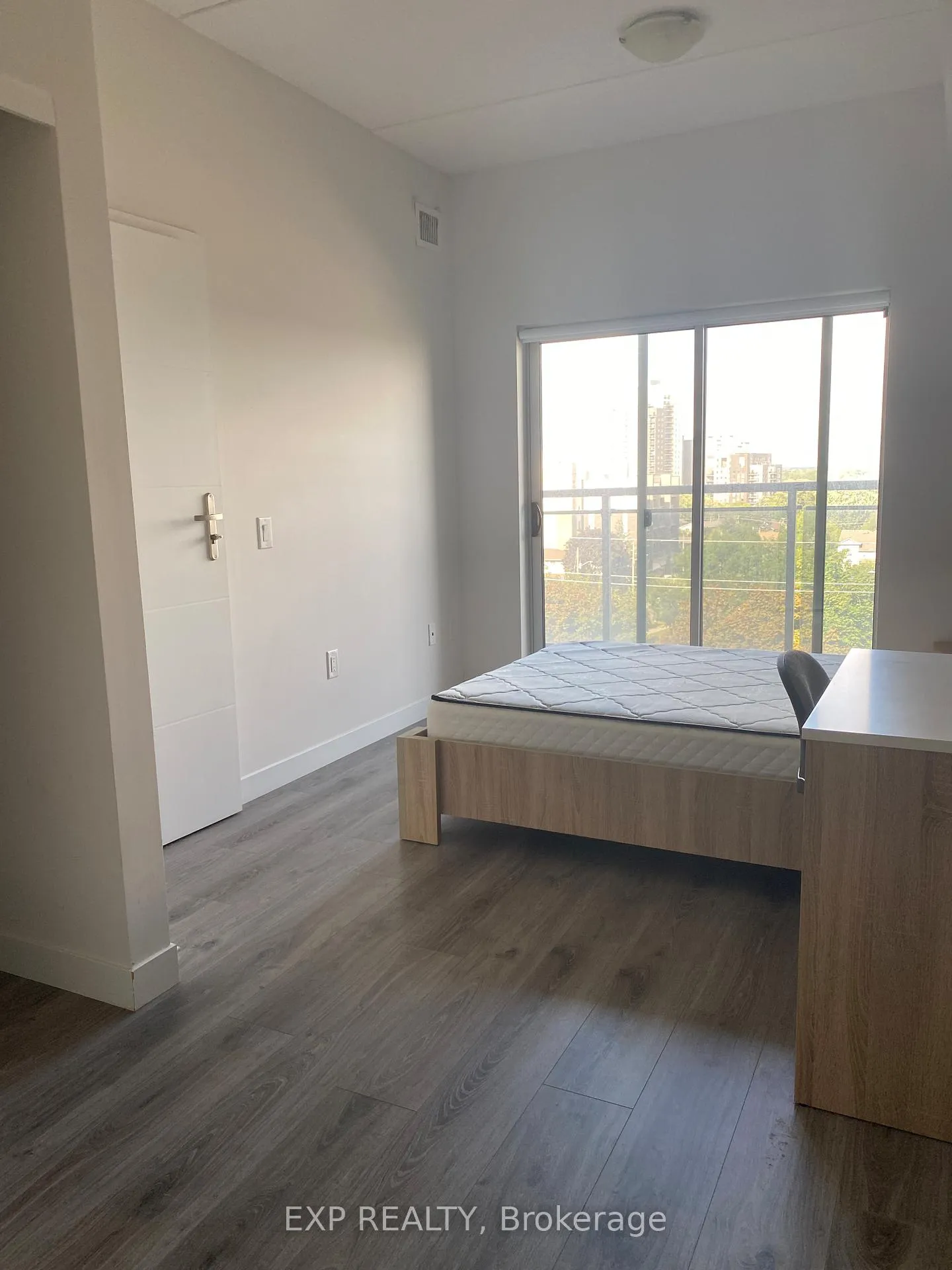 Photo 17 of Unit 626, 251 Hemlock Street, Waterloo, Beechwood/University — HOMEH