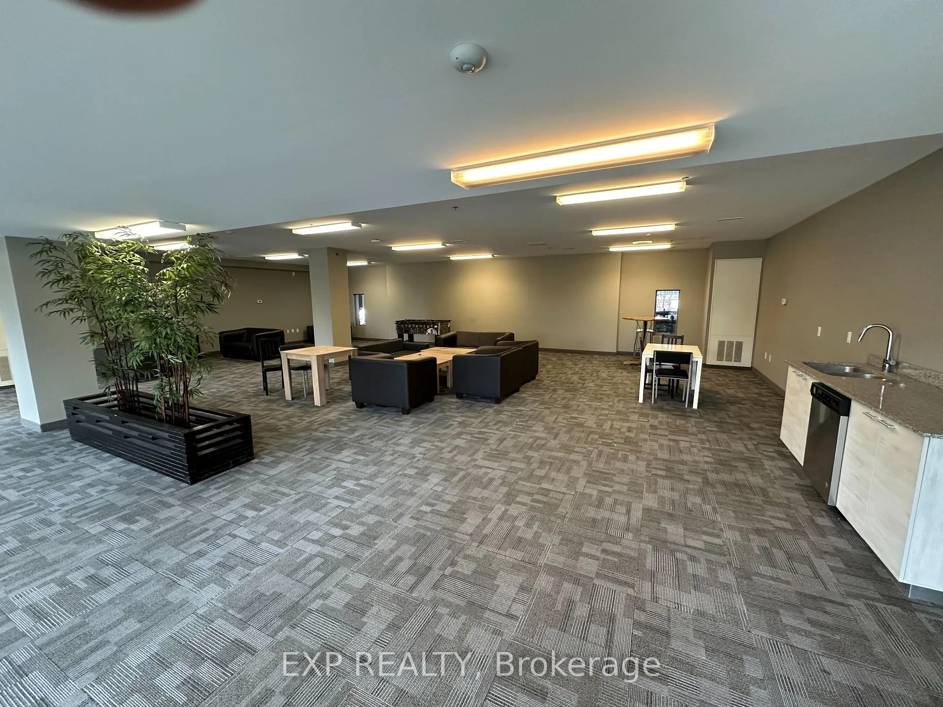 Photo 22 of Unit 626, 251 Hemlock Street, Waterloo, Beechwood/University — HOMEH