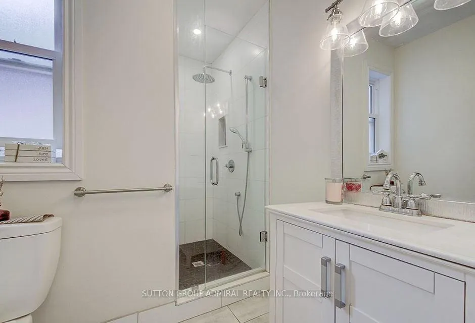 Photo 17 of 738 Cannon Street, Hamilton, Stipley — HOMEH