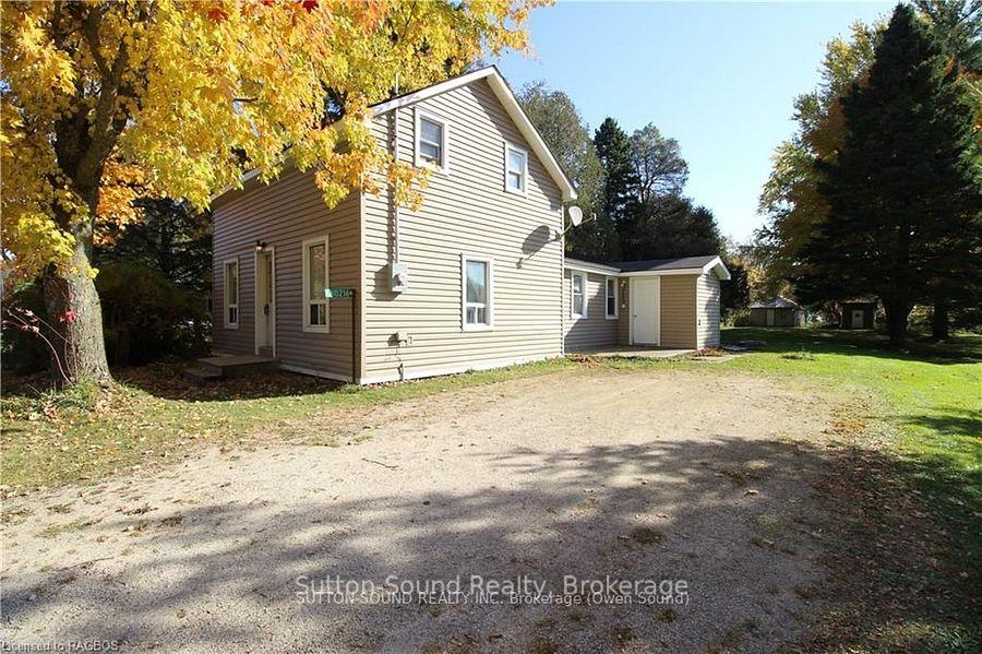 Photo 1 of 680216 Sideroad 30, Chatsworth — HOMEH