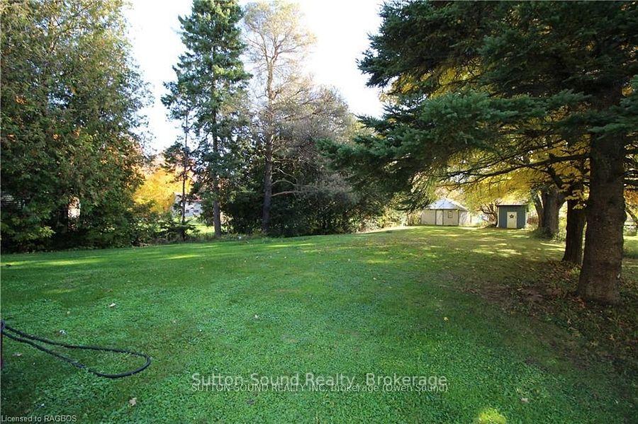 Photo 24 of 680216 Sideroad 30, Chatsworth — HOMEH