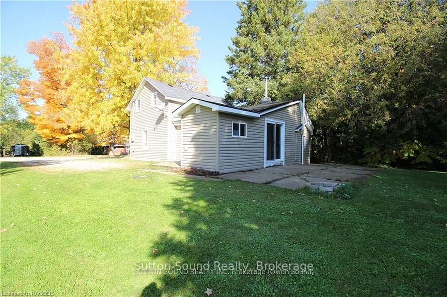 Photo 27 of 680216 Sideroad 30, Chatsworth — HOMEH