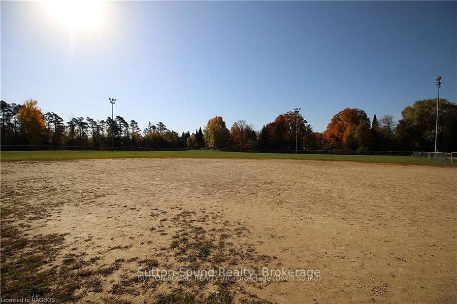 Photo 29 of 680216 Sideroad 30, Chatsworth — HOMEH