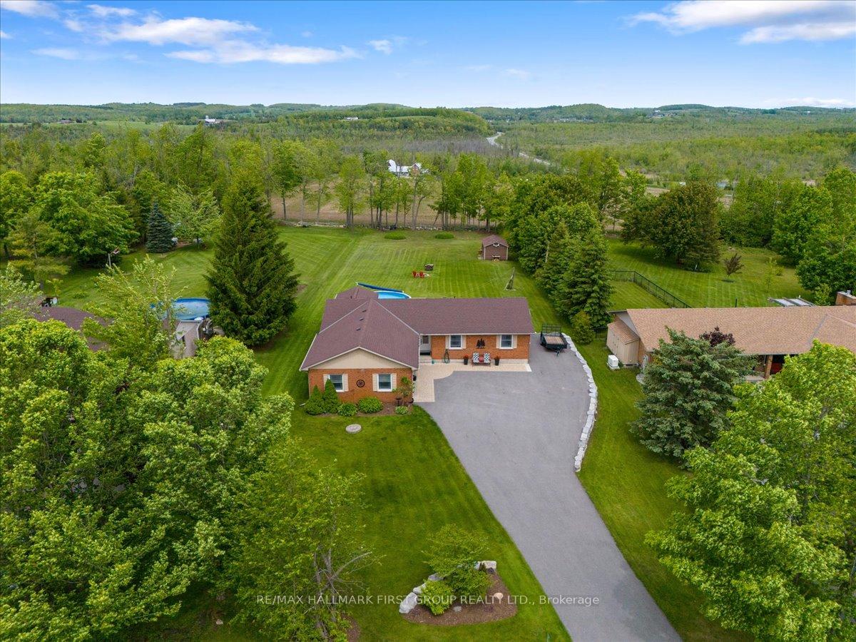 Photo 4 of 910 Stewart Line, Cavan Monaghan, Cavan Twp — HOMEH