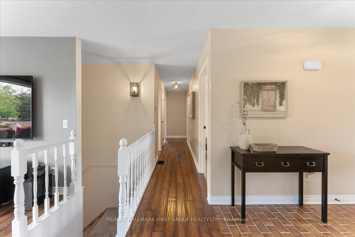 Photo 17 of 910 Stewart Line, Cavan Monaghan, Cavan Twp — HOMEH