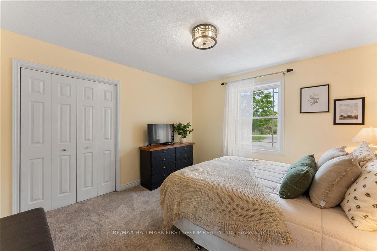 Photo 25 of 910 Stewart Line, Cavan Monaghan, Cavan Twp — HOMEH