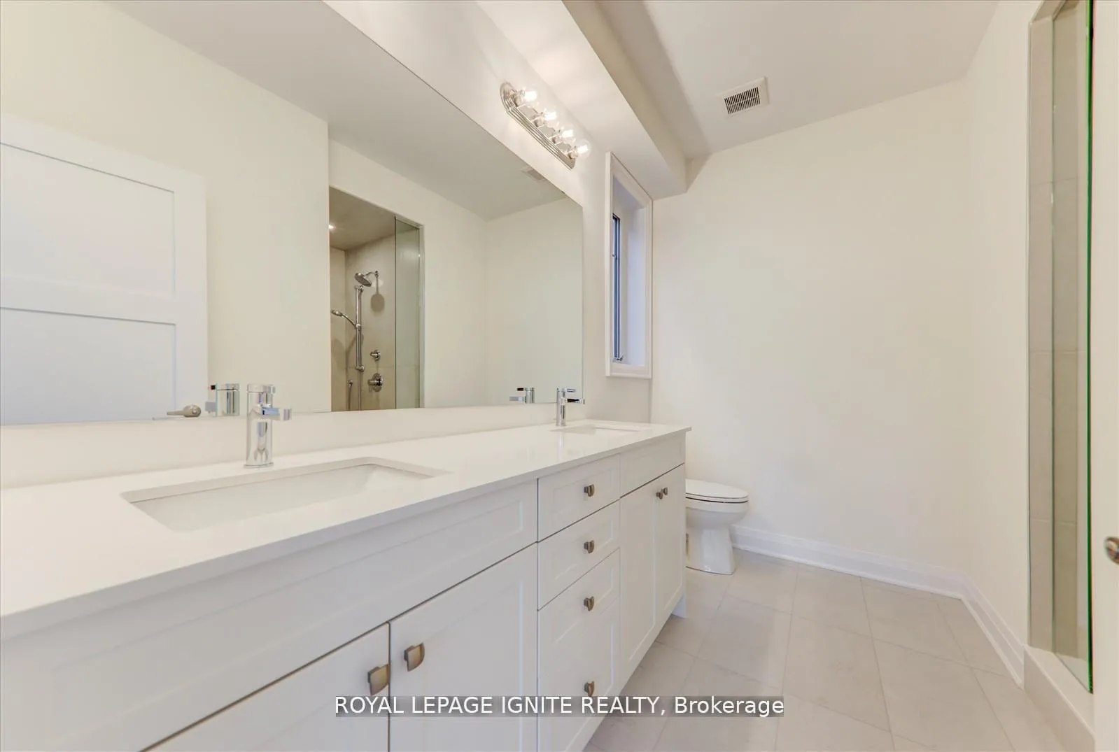 Photo 18 of 519 Hudson Crescent, Midland — HOMEH