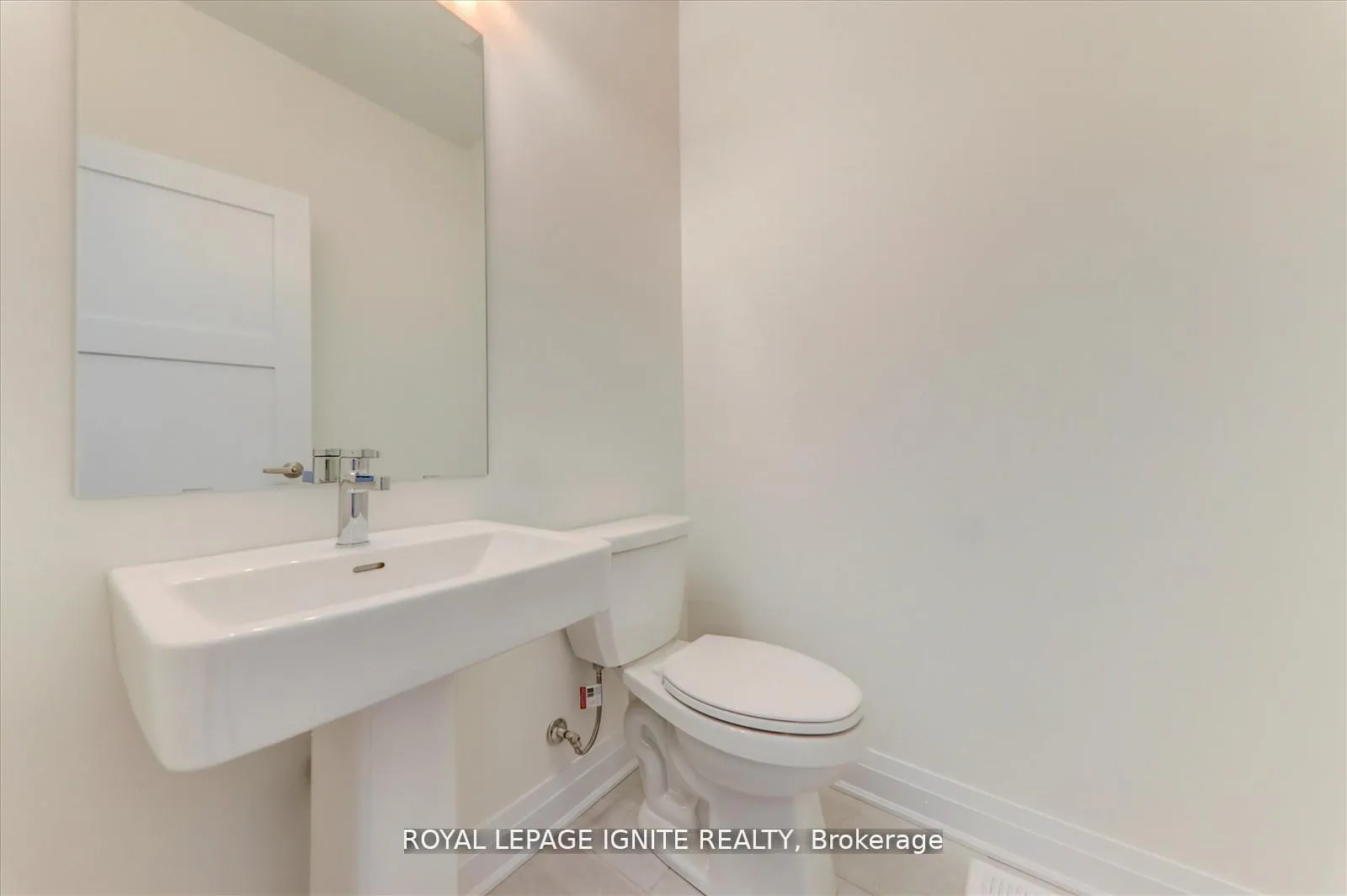 Photo 24 of 519 Hudson Crescent, Midland — HOMEH
