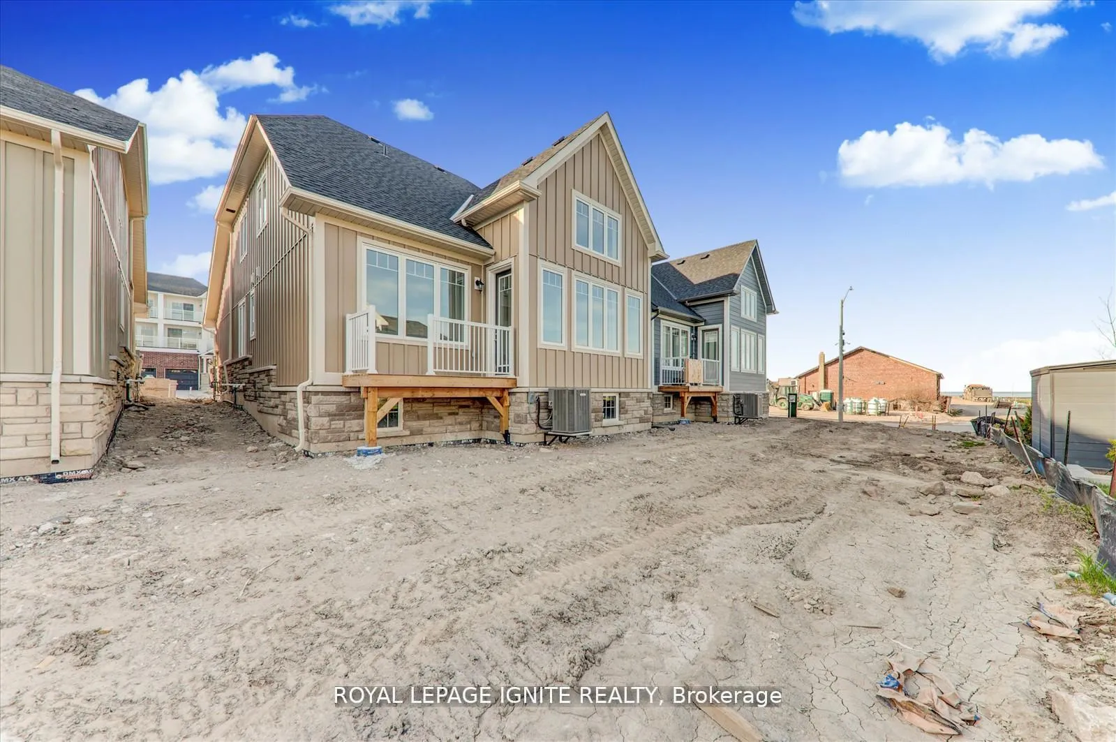 Photo 34 of 519 Hudson Crescent, Midland — HOMEH