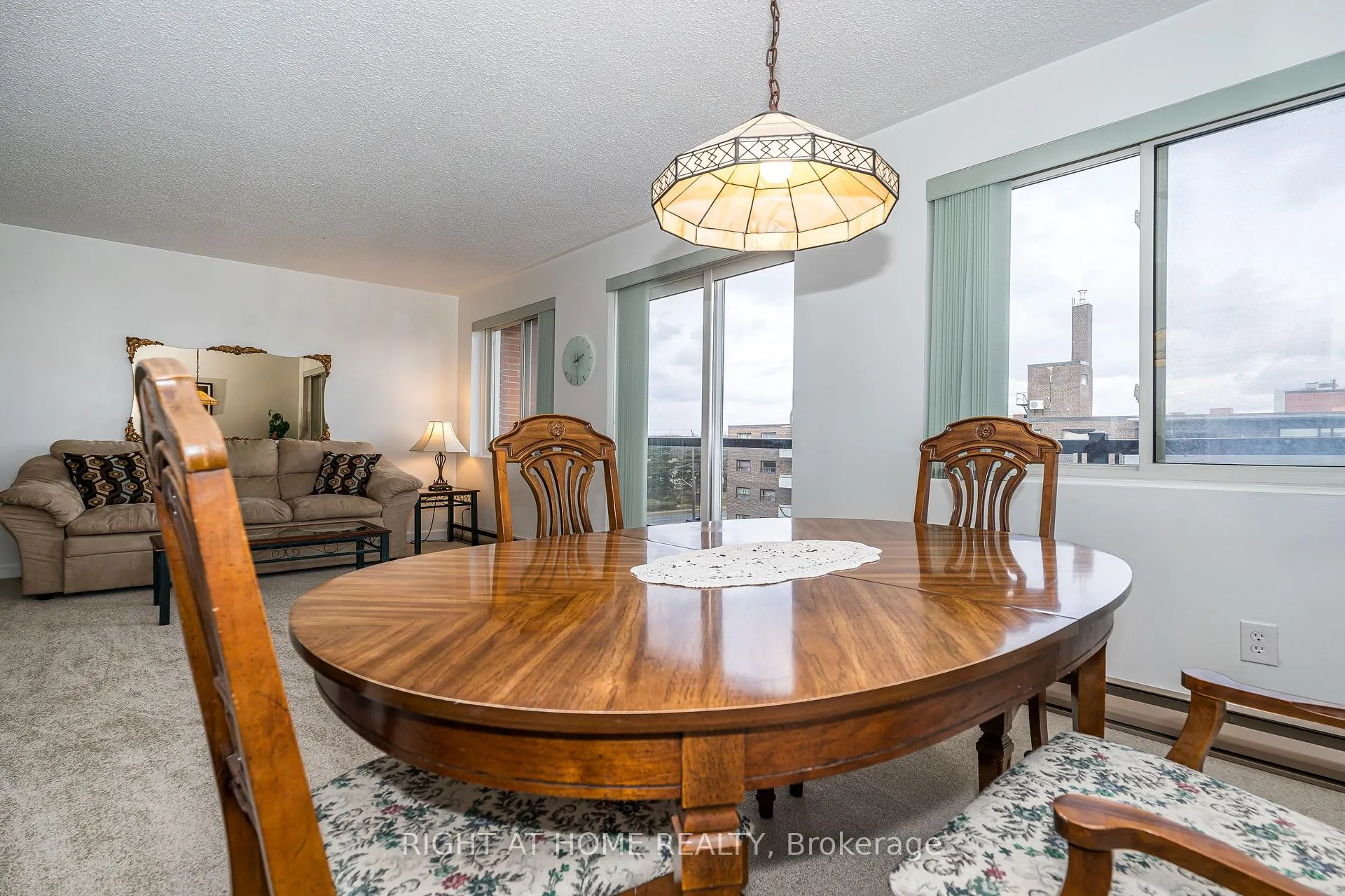 Photo 9 of Unit 506, 131 Taunton Road E, Oshawa, Centennial — HOMEH