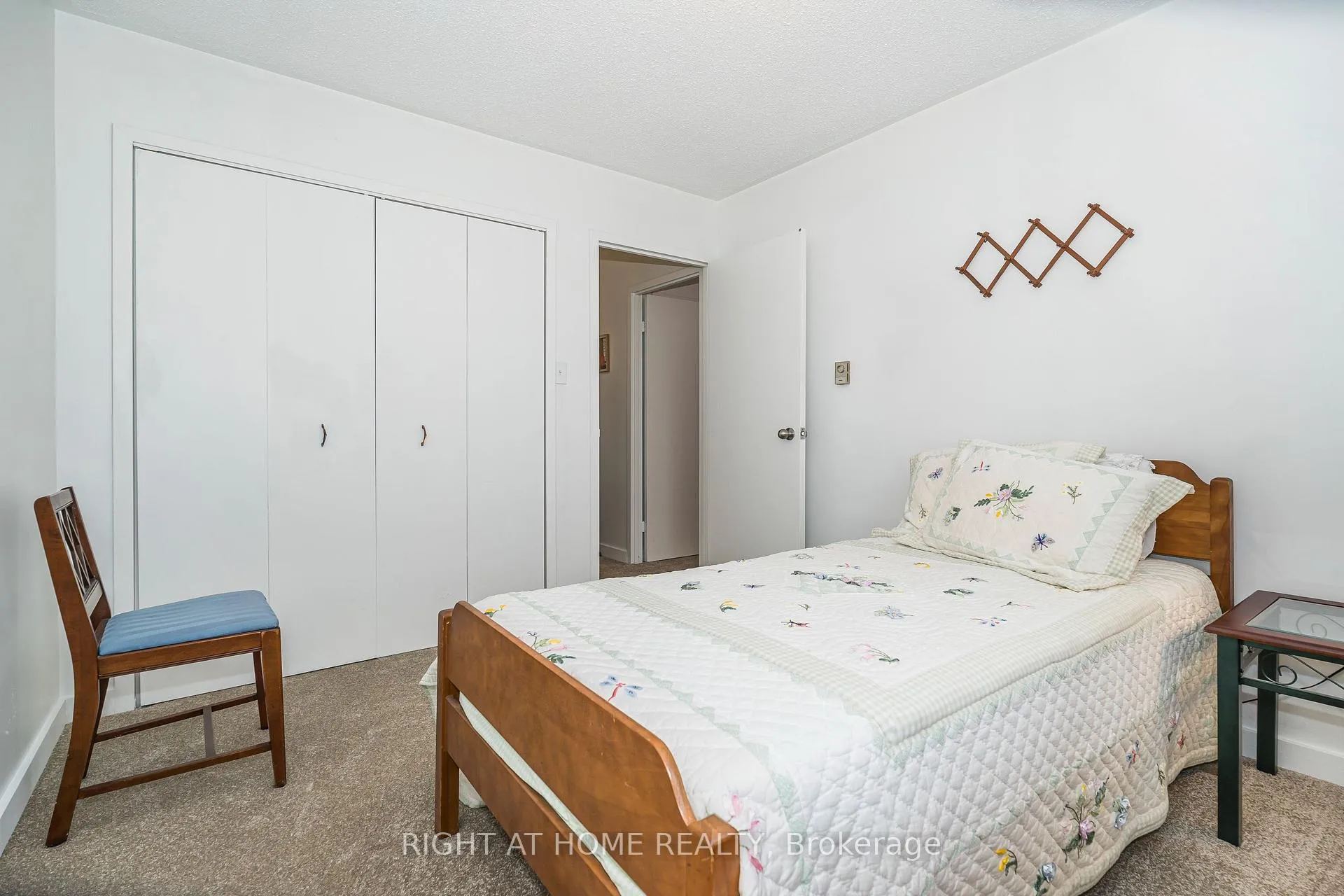 Photo 21 of Unit 506, 131 Taunton Road E, Oshawa, Centennial — HOMEH