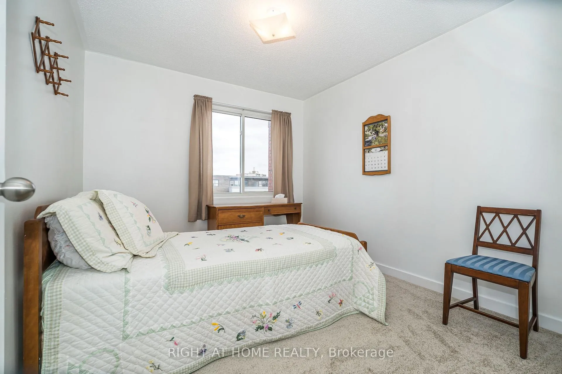 Photo 22 of Unit 506, 131 Taunton Road E, Oshawa, Centennial — HOMEH