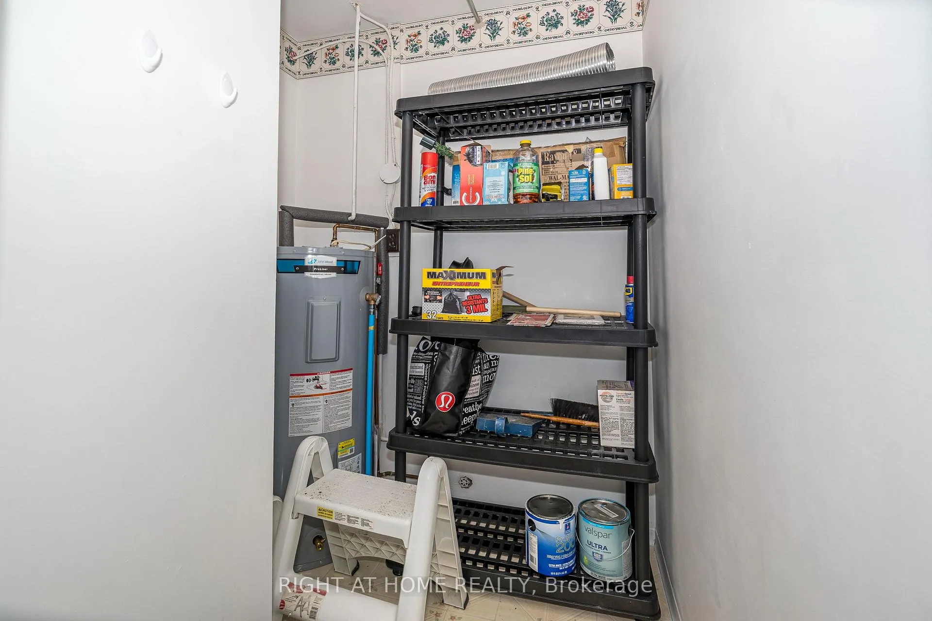 Photo 24 of Unit 506, 131 Taunton Road E, Oshawa, Centennial — HOMEH