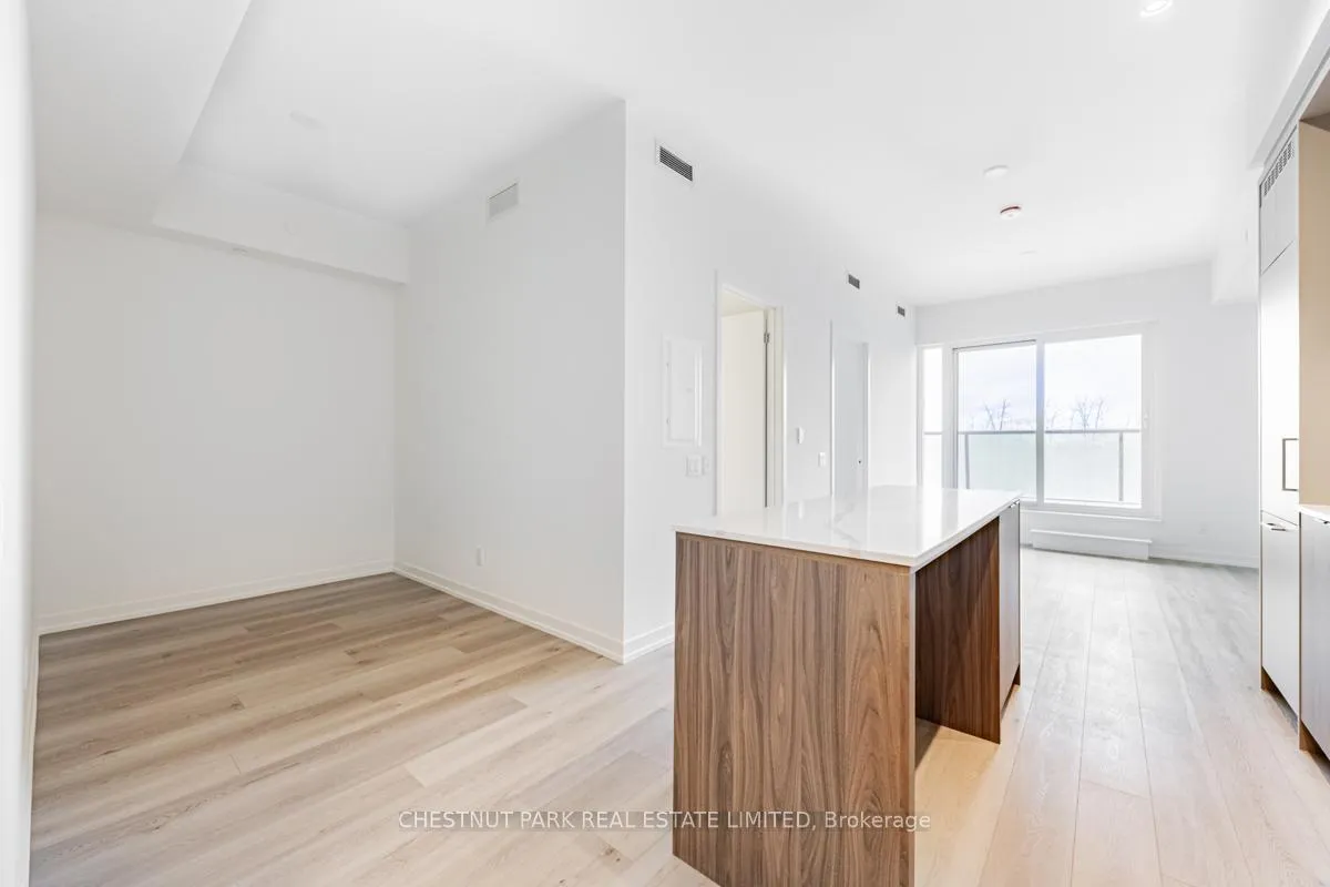 Photo 8 of Unit 406, 863 St. Clair Avenue W, Toronto, Wychwood — HOMEH