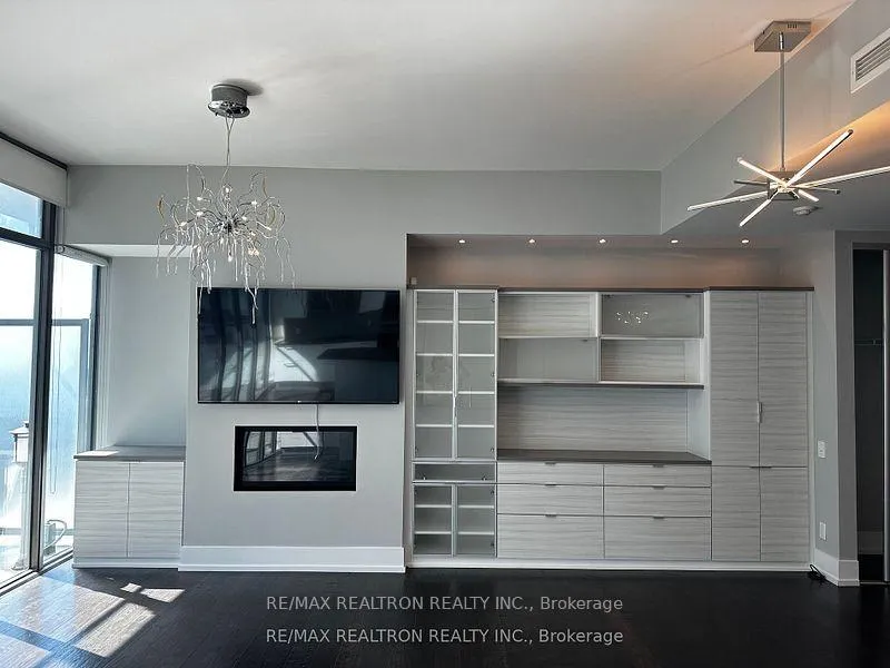 Photo 5 of Unit 4501, 33 Charles Street E, Toronto, Church-Yonge Corridor — HOMEH