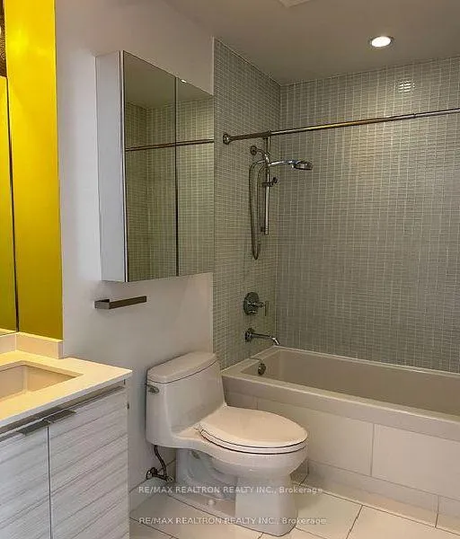 Photo 15 of Unit 4501, 33 Charles Street E, Toronto, Church-Yonge Corridor — HOMEH